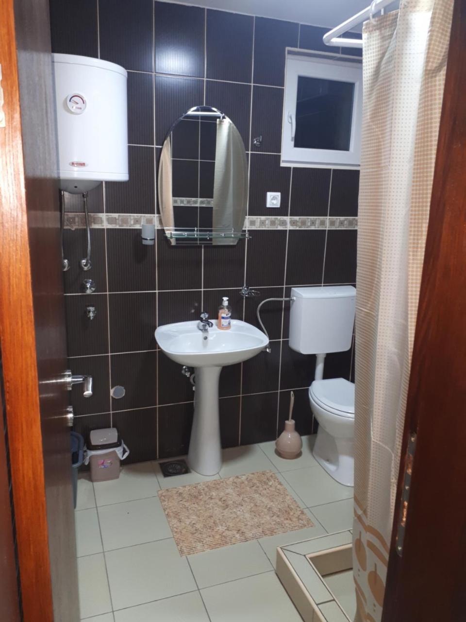 Nadja Appartement Novi Sad Buitenkant foto