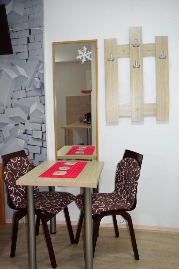 Nadja Appartement Novi Sad Buitenkant foto